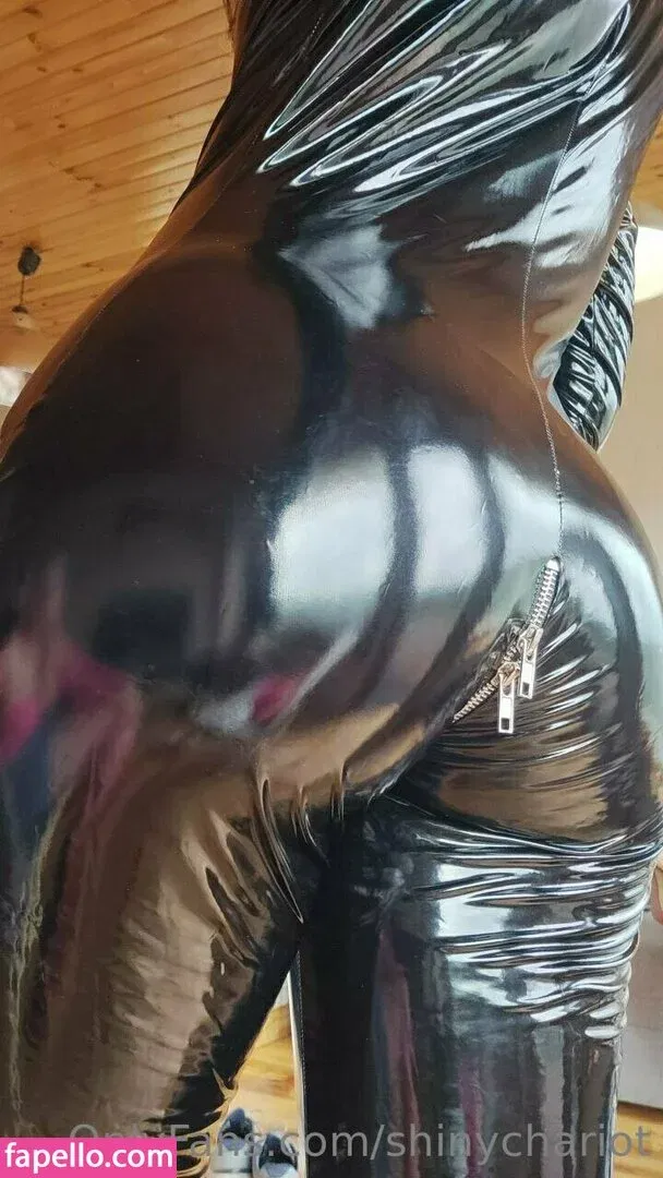 shinychariot Onlyfans Photo Gallery 