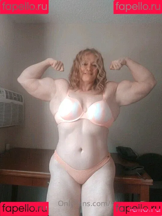 Becca Swanson Onlyfans Photo Gallery 