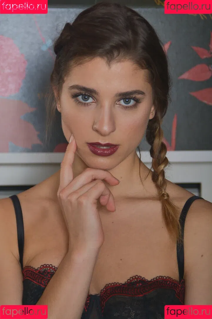 Stella Tiana Stegmann Onlyfans Photo Gallery 