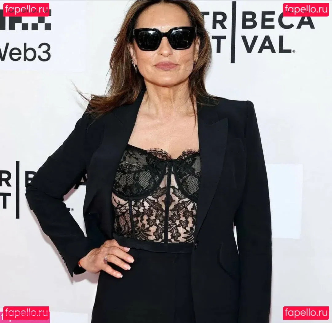 Mariska Hargitay Onlyfans Photo Gallery 