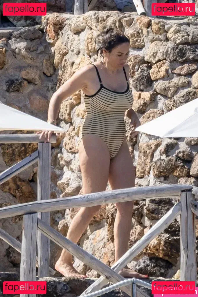 Mariska Hargitay Onlyfans Photo Gallery 