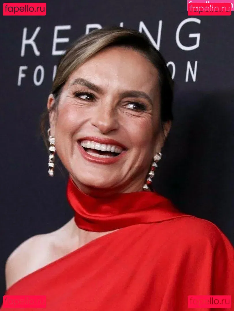 Mariska Hargitay Onlyfans Photo Gallery 