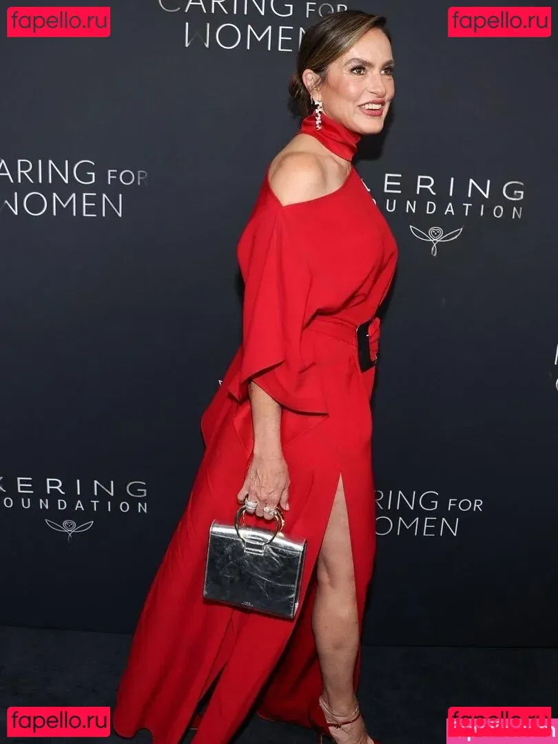 Mariska Hargitay Onlyfans Photo Gallery 