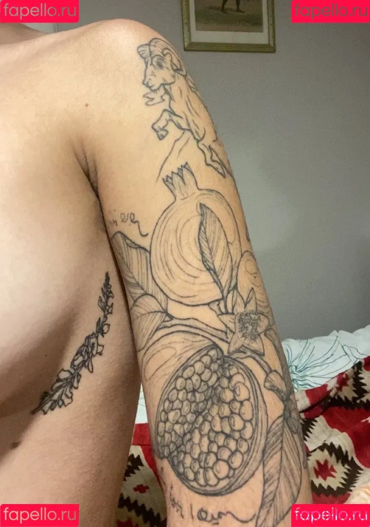 jiweenie Onlyfans Photo Gallery 