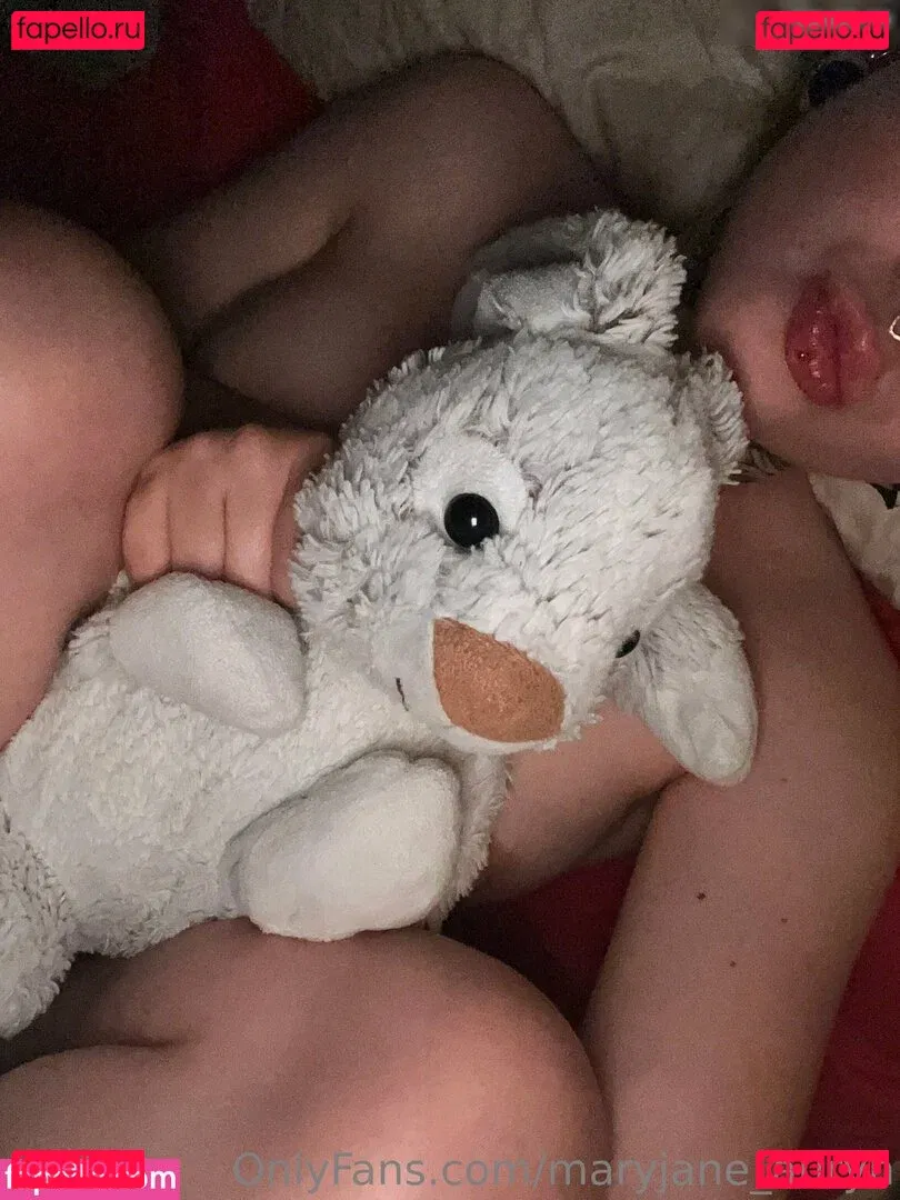 MaryjaneAuryn Onlyfans Photo Gallery 