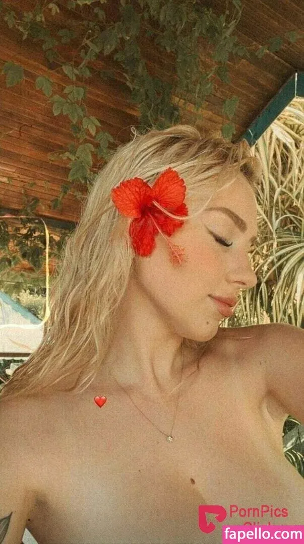 Tinyelena Onlyfans Photo Gallery 