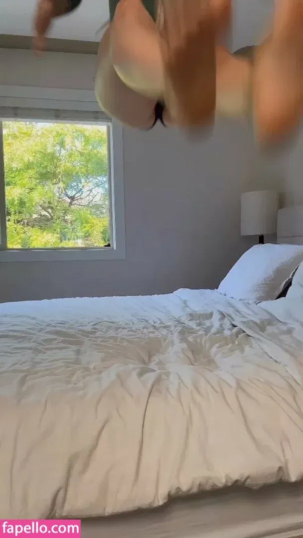 Tinyelena Onlyfans Photo Gallery 