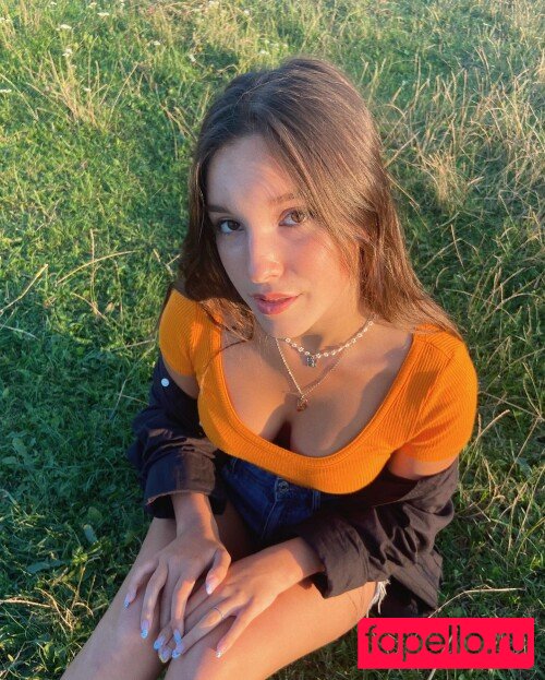 Solllomia Nude Onlyfans Photo 16