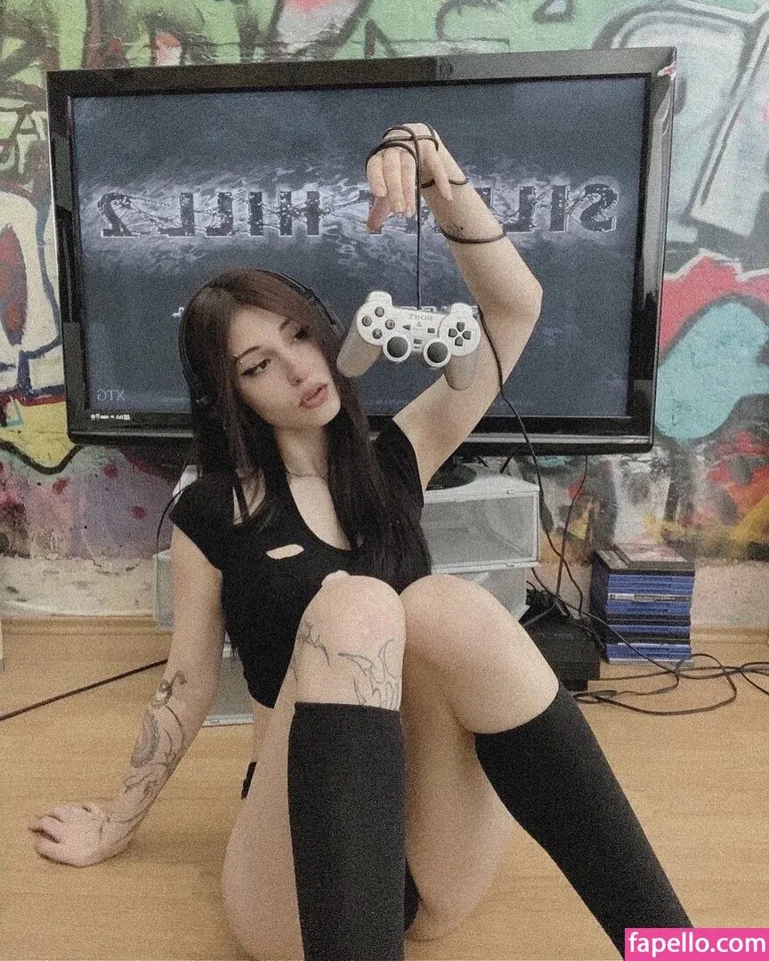 Emilylovexxx Onlyfans Photo Gallery 