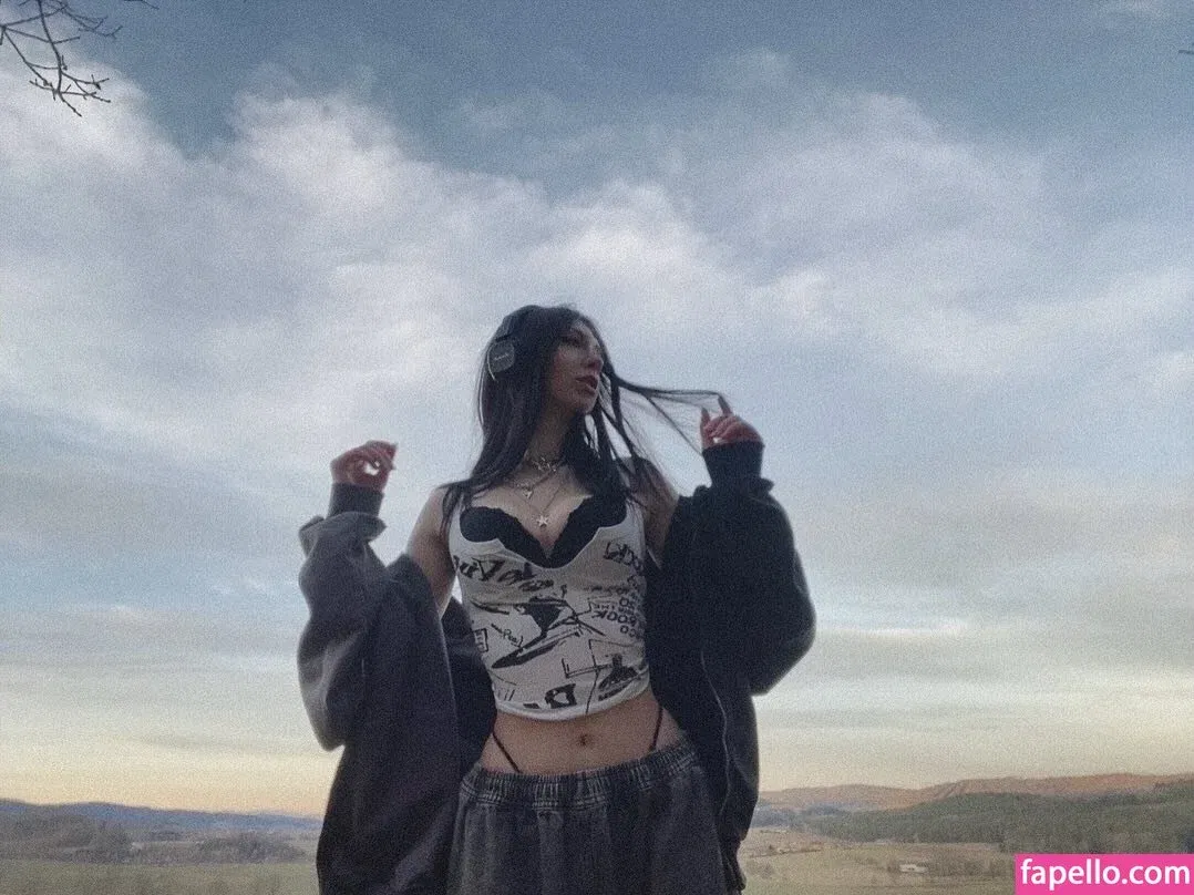 Emilylovexxx Onlyfans Photo Gallery 