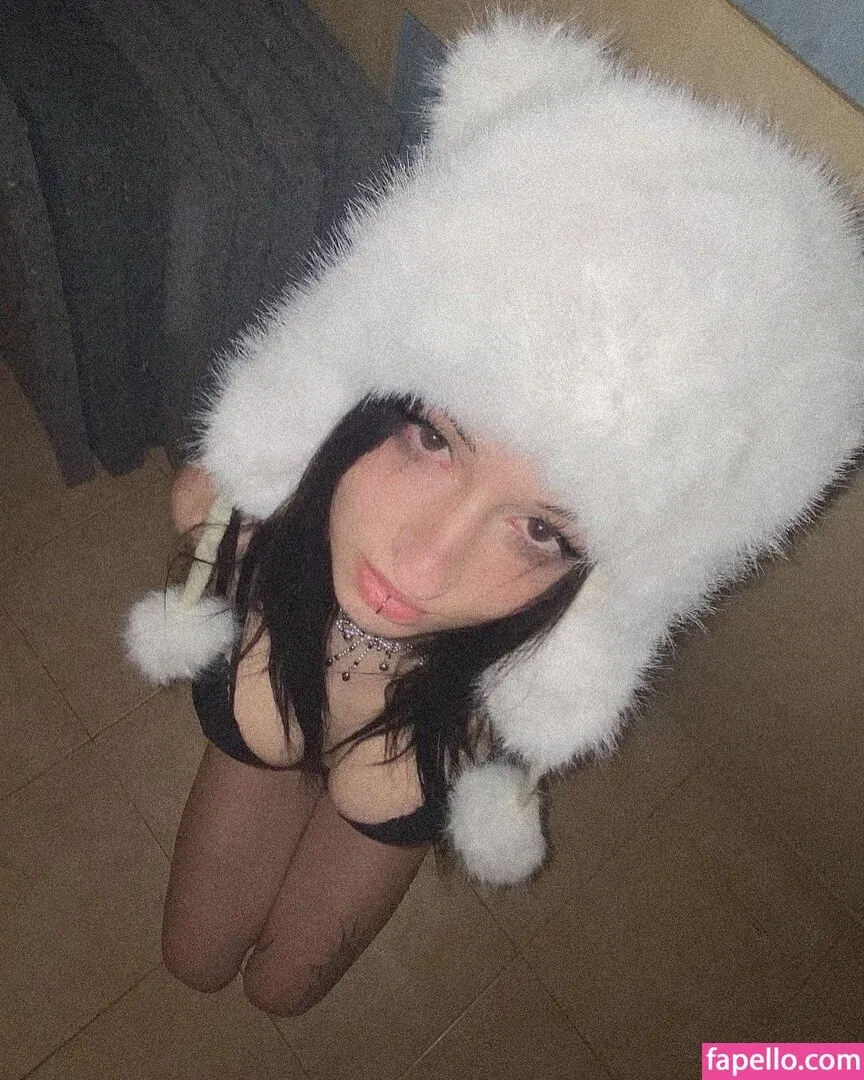 Emilylovexxx Onlyfans Photo Gallery 