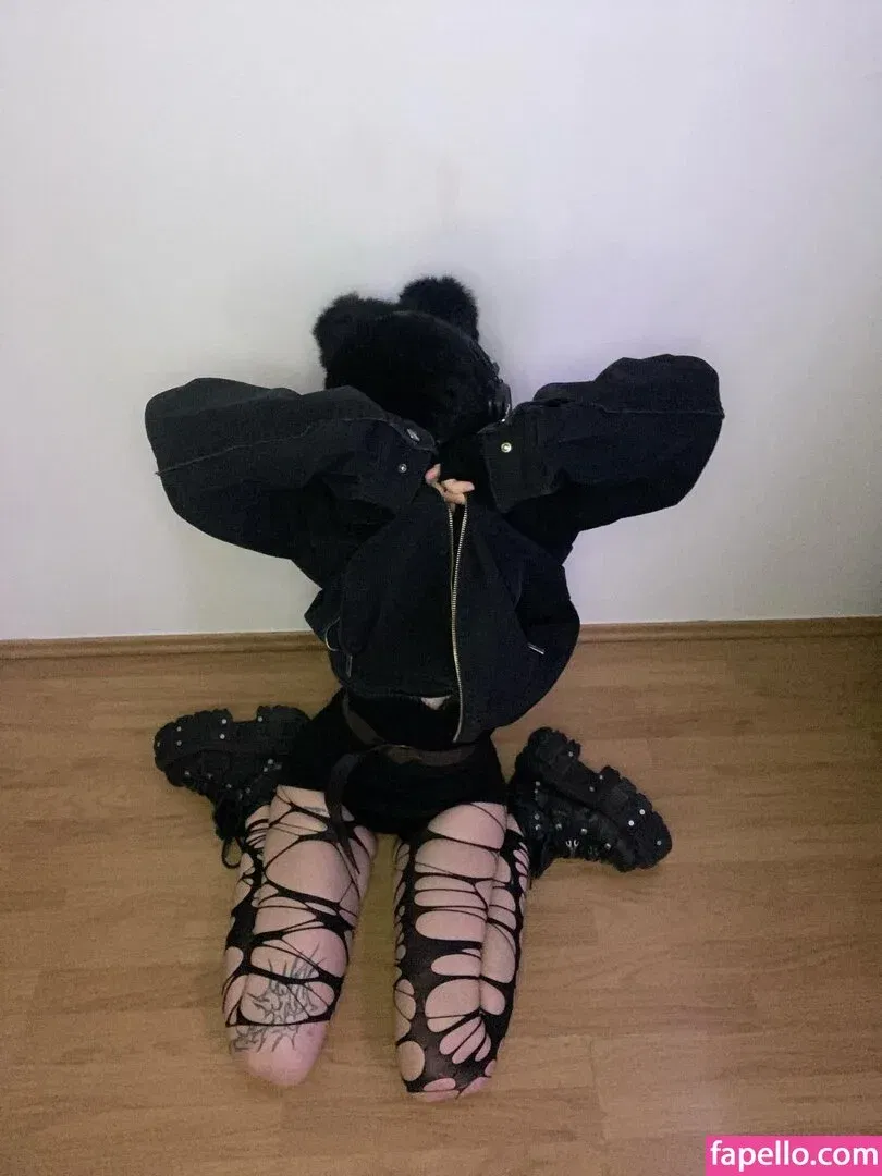 Emilylovexxx Onlyfans Photo Gallery 