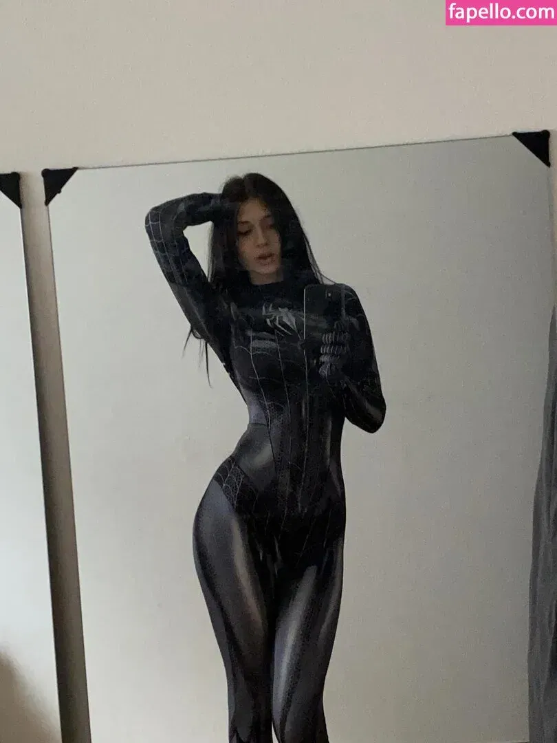 Emilylovexxx Onlyfans Photo Gallery 