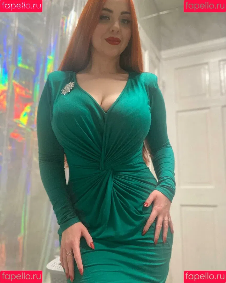 Le Curvy Kitten Onlyfans Photo Gallery 