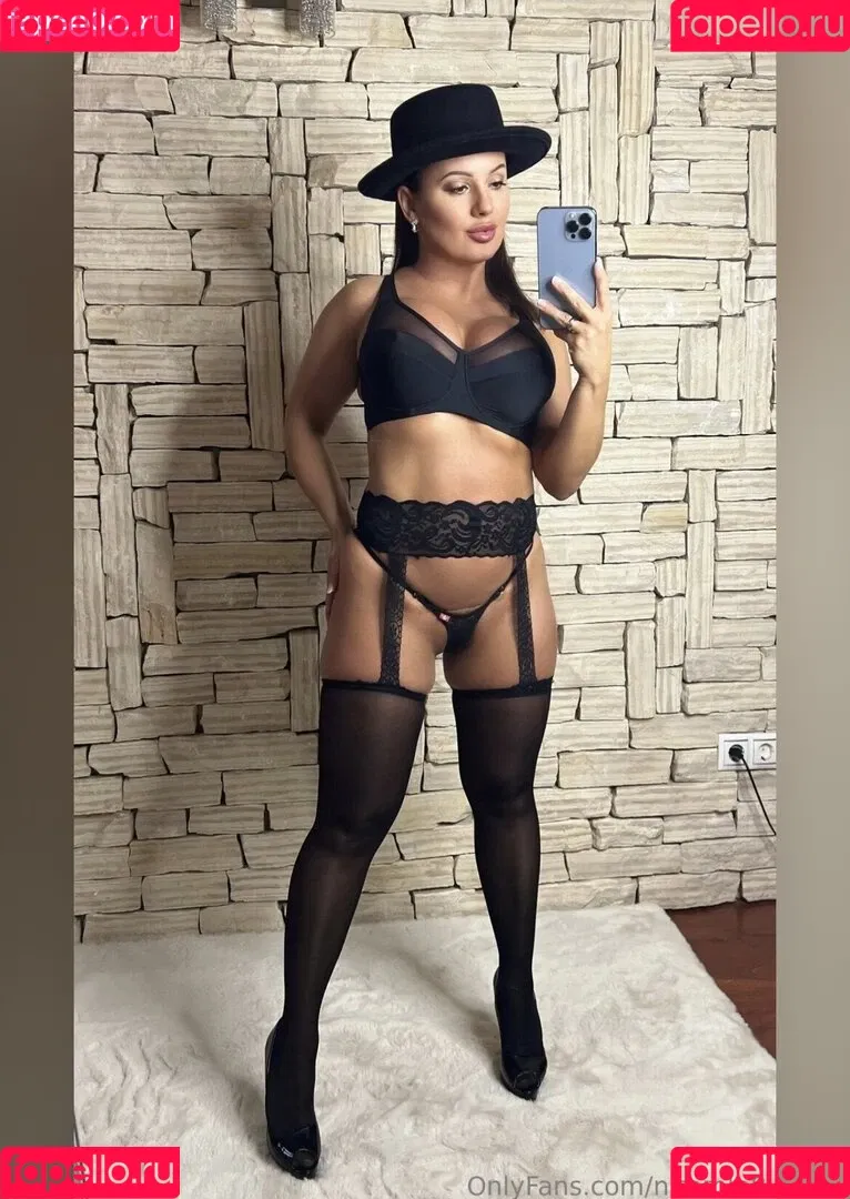 Anita Milán Onlyfans Photo Gallery 