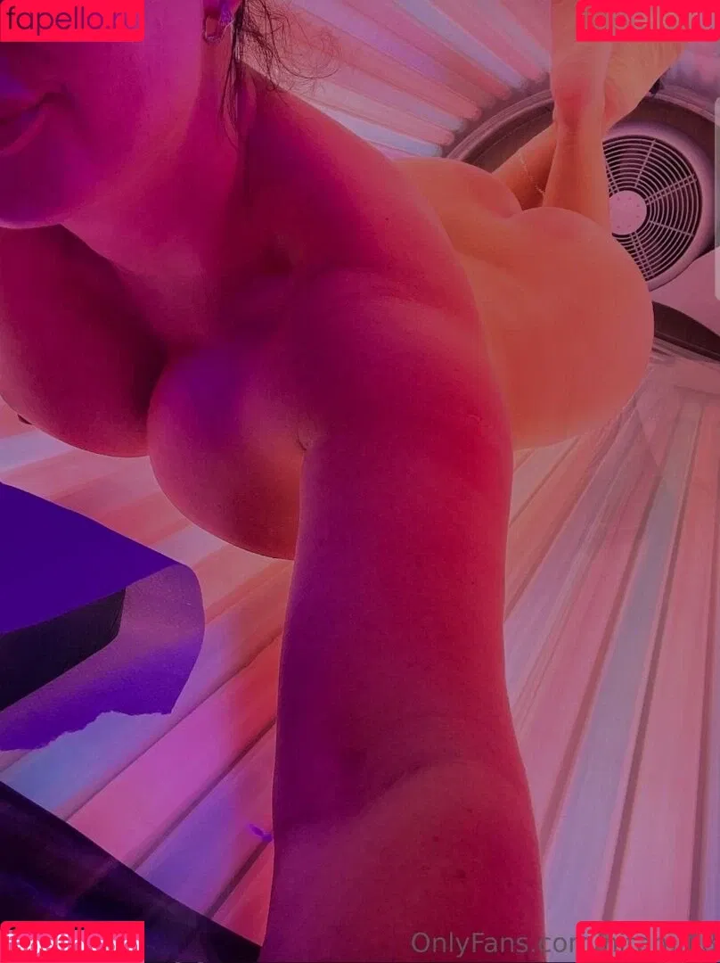 Anita Milán Onlyfans Photo Gallery 