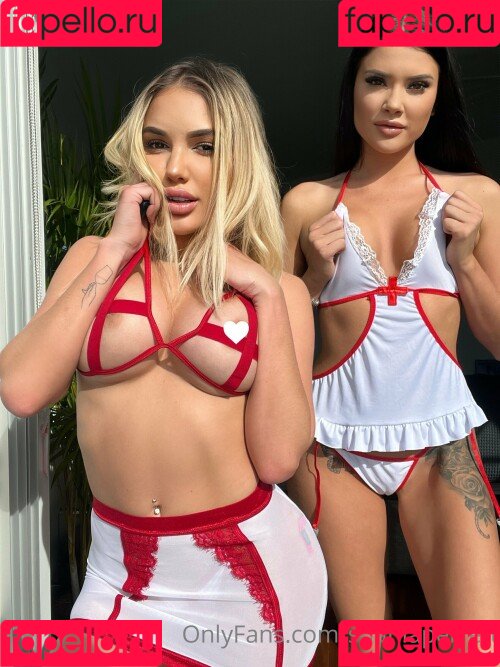 Shania Perrett Onlyfans Photo Gallery 