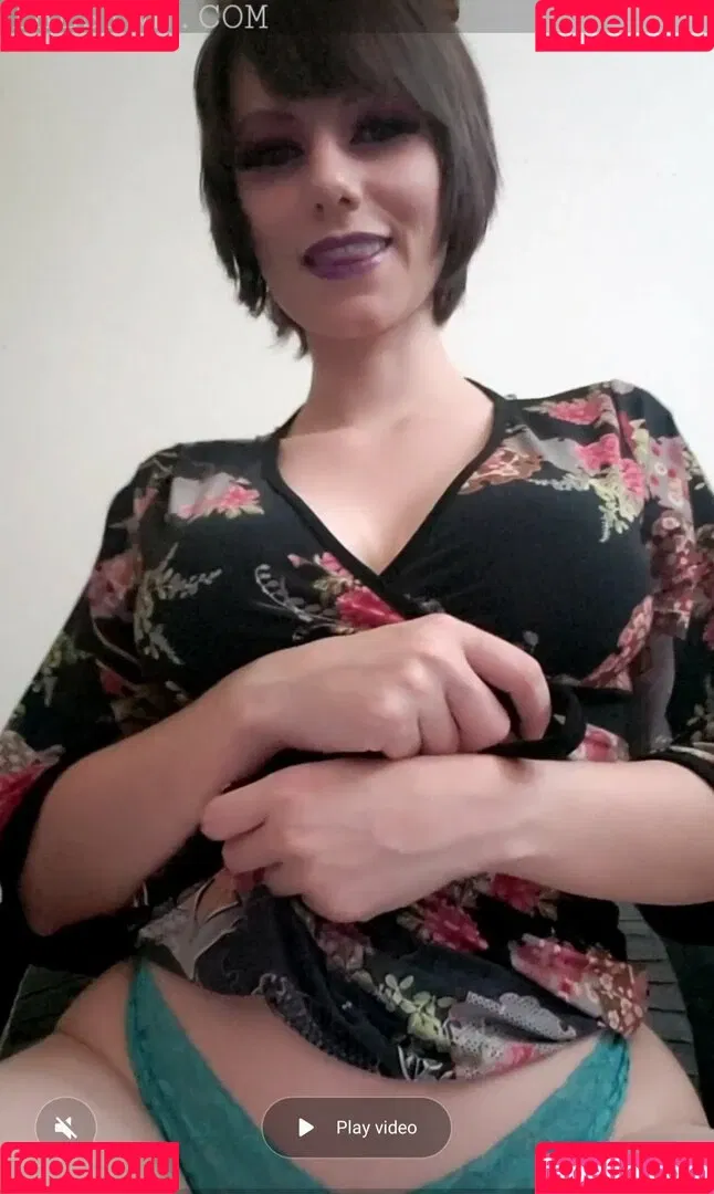 sinnocentfree Onlyfans Photo Gallery 