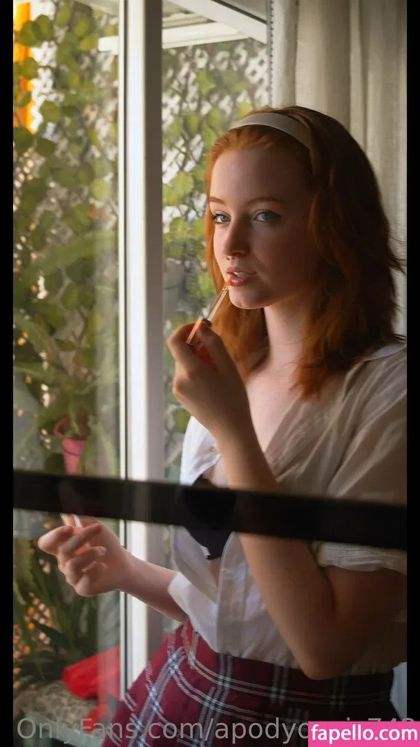 apodyopsis742 Onlyfans Photo Gallery 