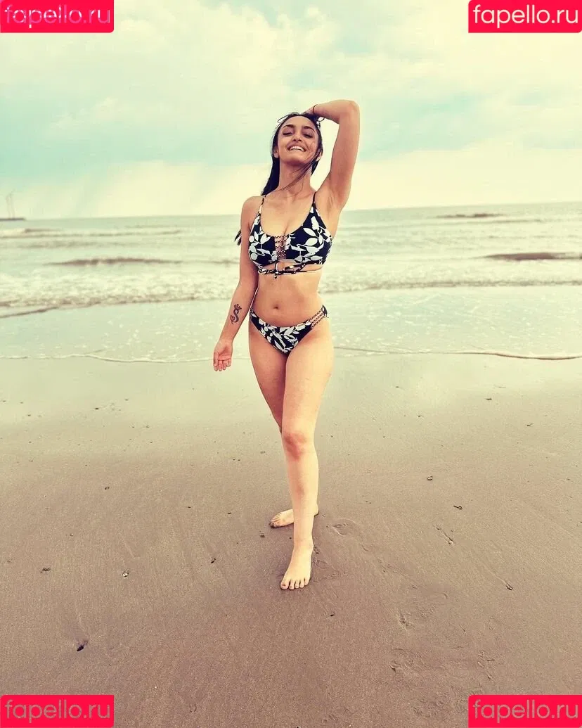Miruna Onlyfans Photo Gallery 