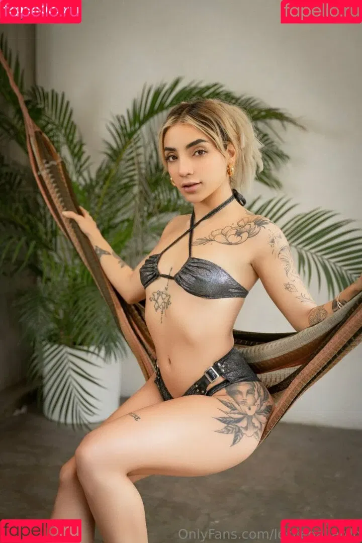 Leslie Gallardo Onlyfans Photo Gallery 
