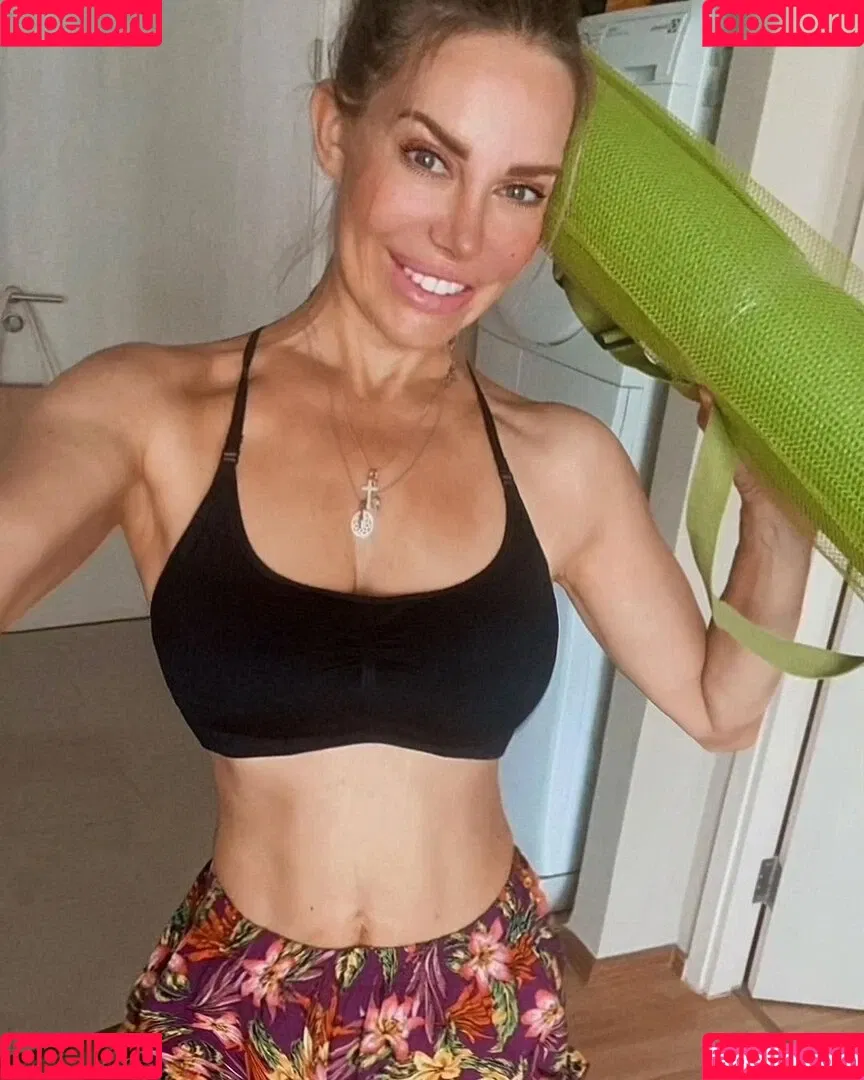 Xenia Seeberg Onlyfans Photo Gallery 