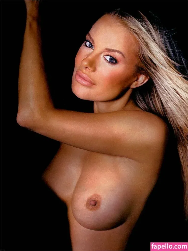 Xenia Seeberg Onlyfans Photo Gallery 