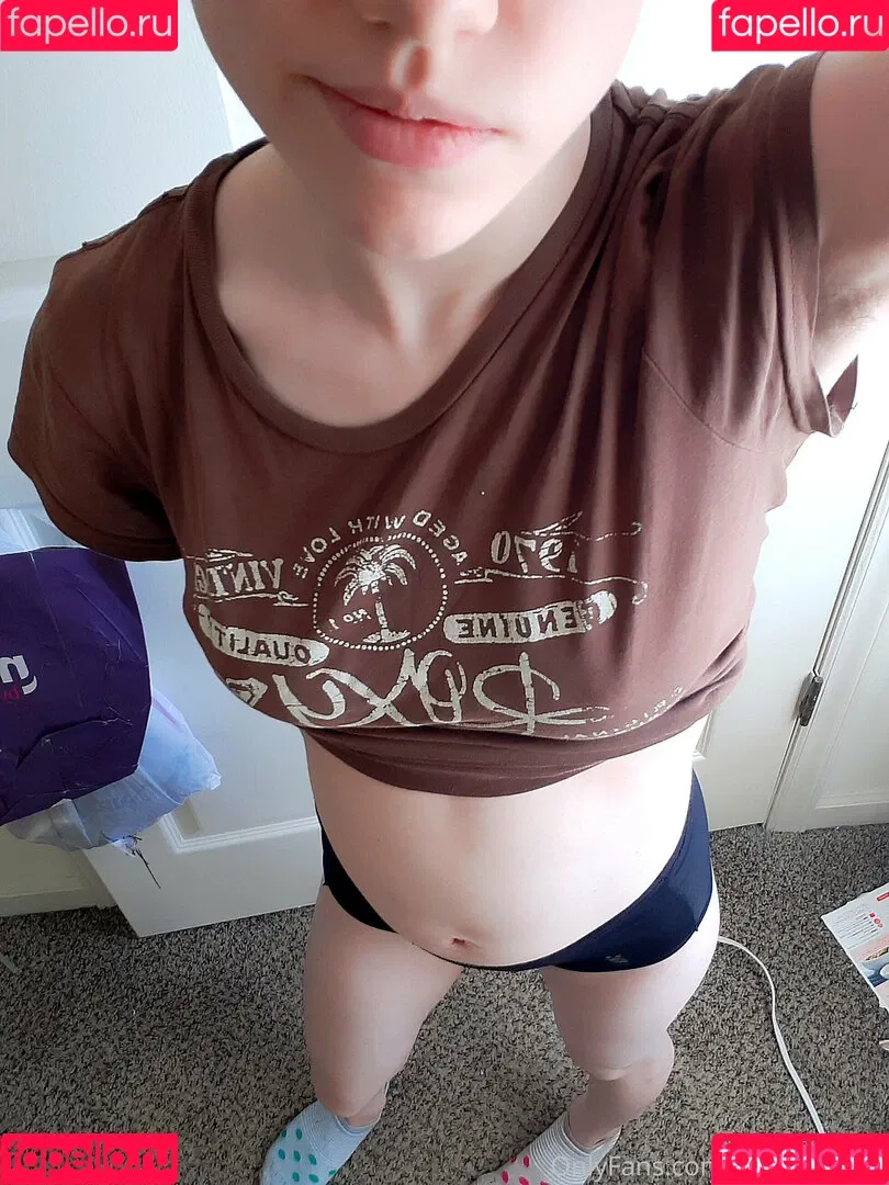 astuffedbirb Onlyfans Photo Gallery 