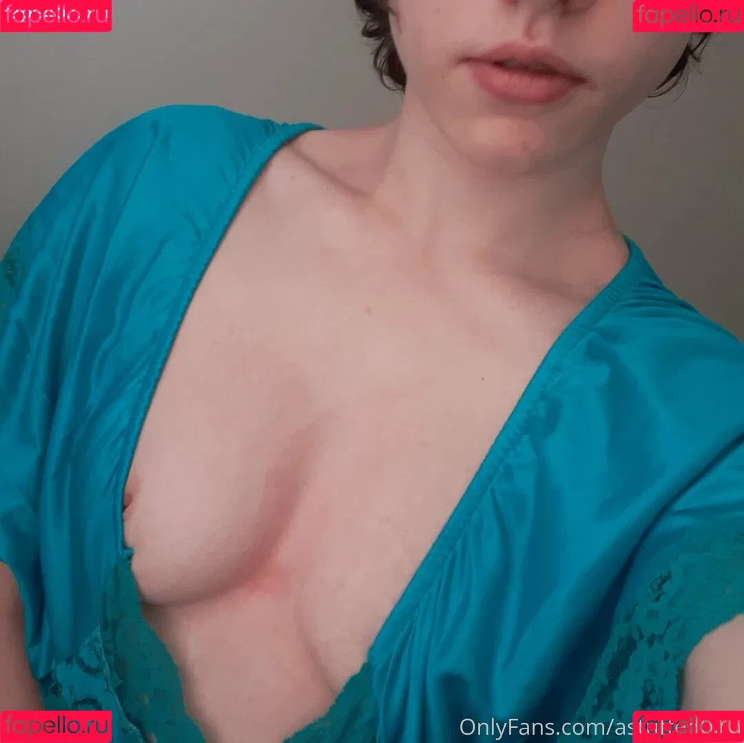 astuffedbirb Onlyfans Photo Gallery 