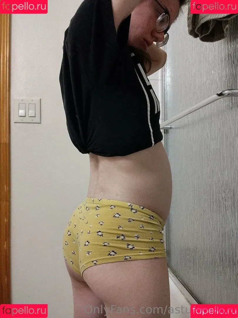 astuffedbirb Onlyfans Photo Gallery 