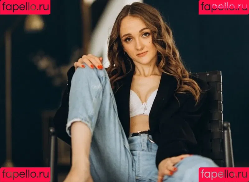Lina Maries Photo Shooting Onlyfans Photo Gallery 