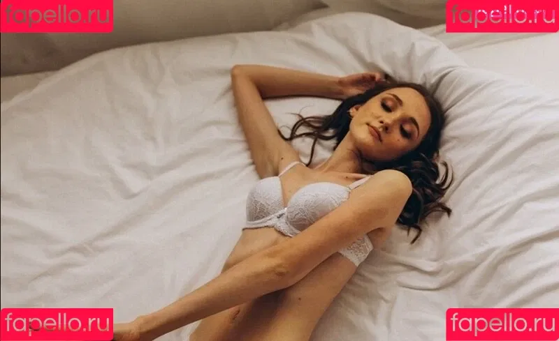 Lina Maries Photo Shooting Onlyfans Photo Gallery 