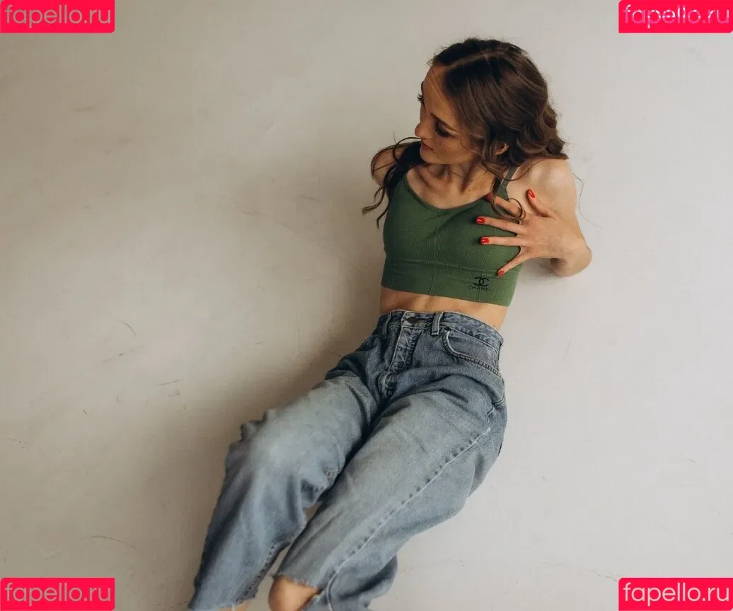 Lina Maries Photo Shooting Onlyfans Photo Gallery 
