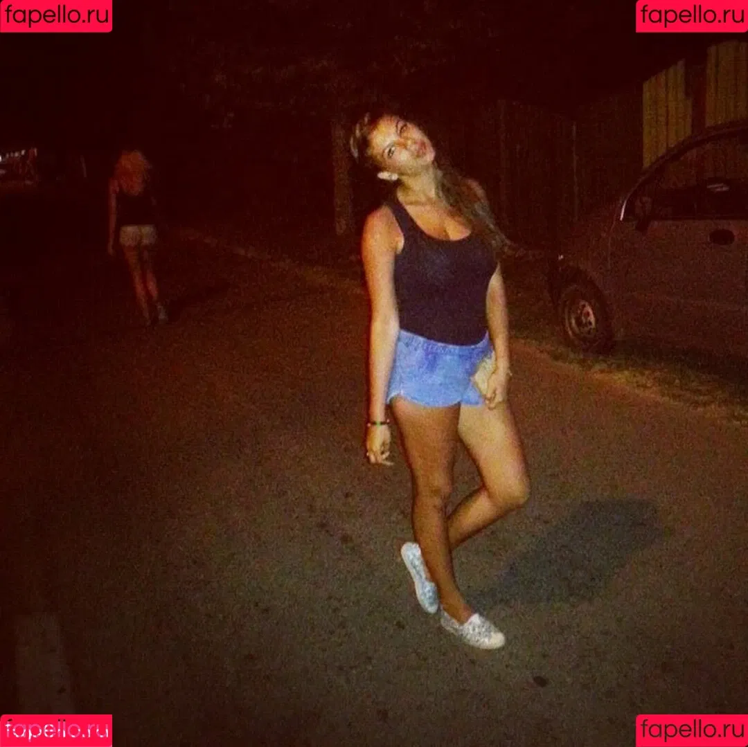 Roberta Ptru Onlyfans Photo Gallery 