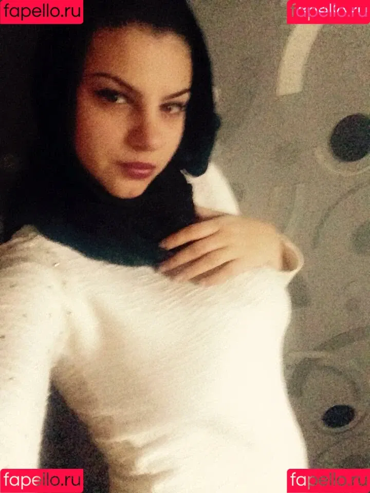 Roberta Ptru Onlyfans Photo Gallery 