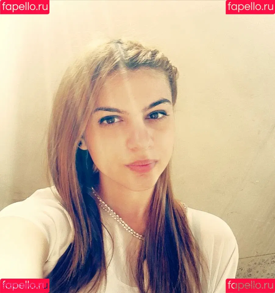 Roberta Ptru Onlyfans Photo Gallery 