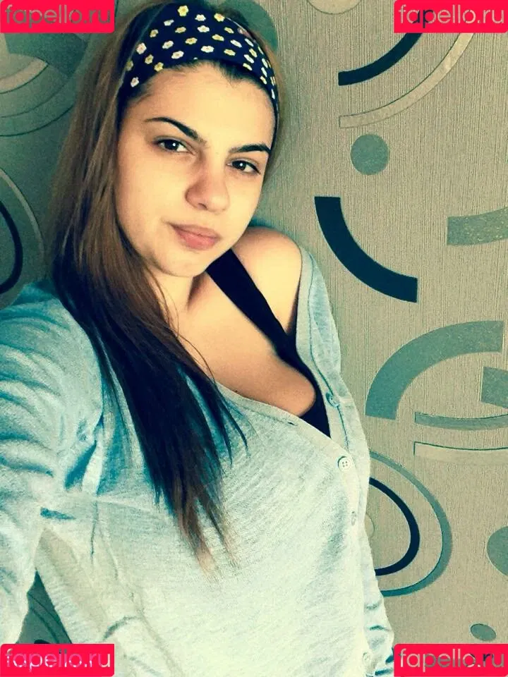 Roberta Ptru Onlyfans Photo Gallery 