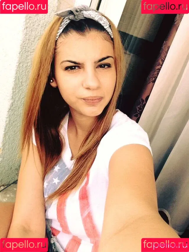 Roberta Ptru Onlyfans Photo Gallery 