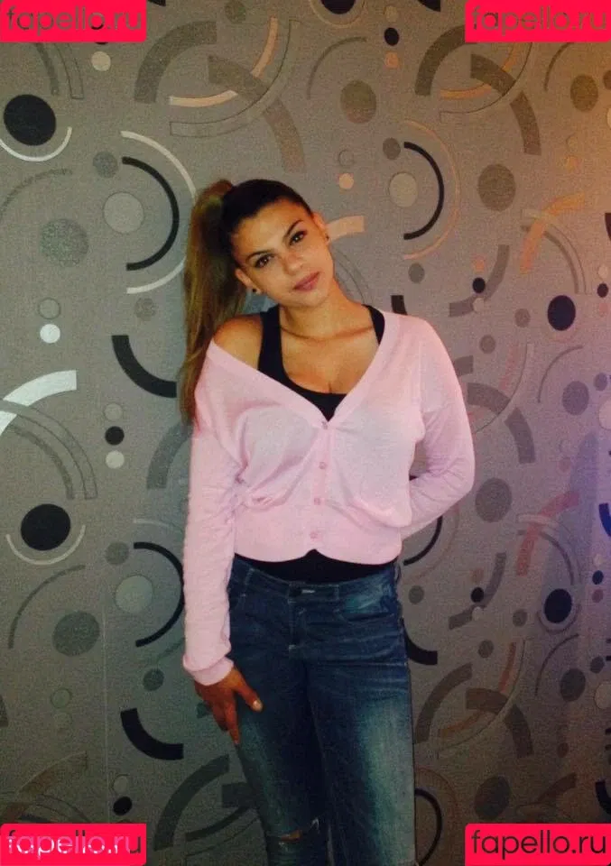 Roberta Ptru Onlyfans Photo Gallery 