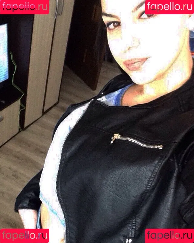 Roberta Ptru Onlyfans Photo Gallery 