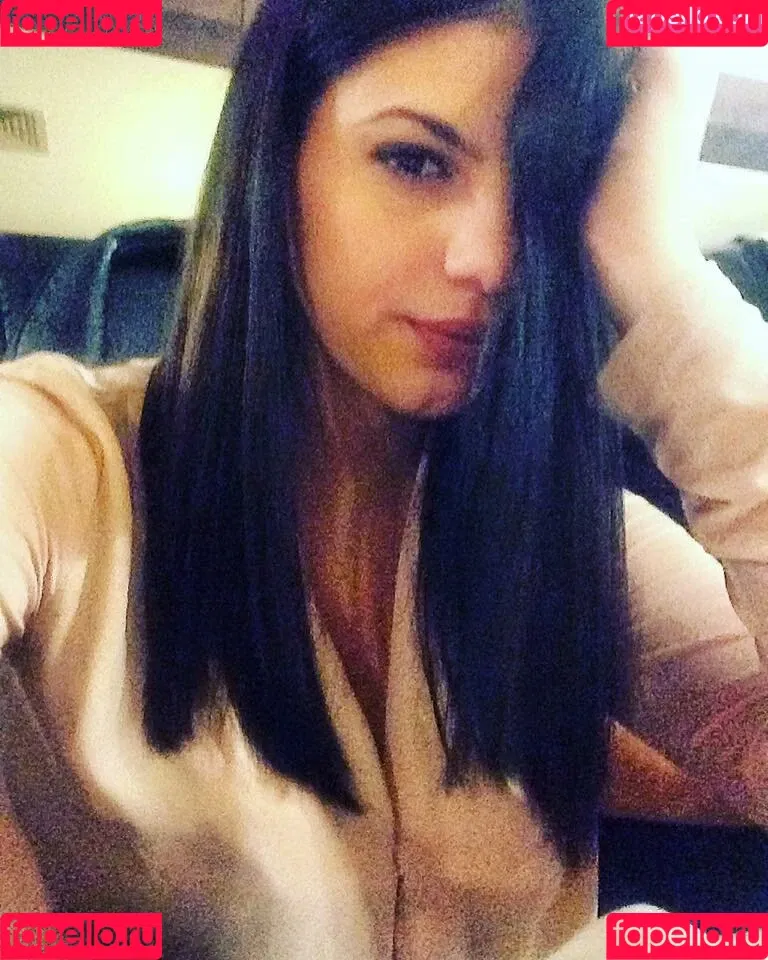 Roberta Ptru Onlyfans Photo Gallery 