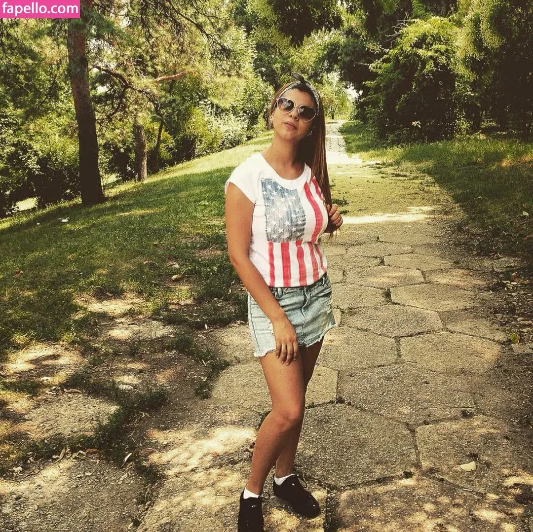 Roberta Ptru Onlyfans Photo Gallery 