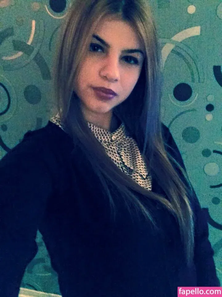 Roberta Ptru Onlyfans Photo Gallery 