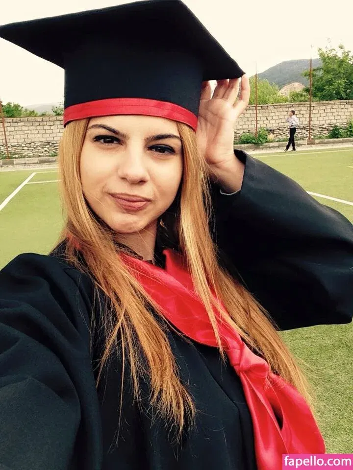 Roberta Ptru Onlyfans Photo Gallery 