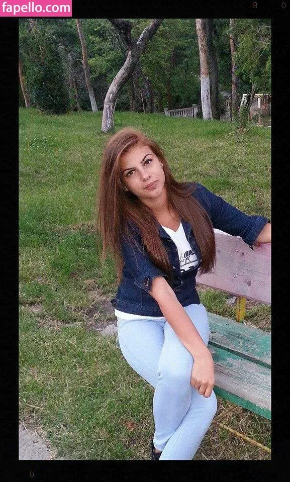 Roberta Ptru Onlyfans Photo Gallery 