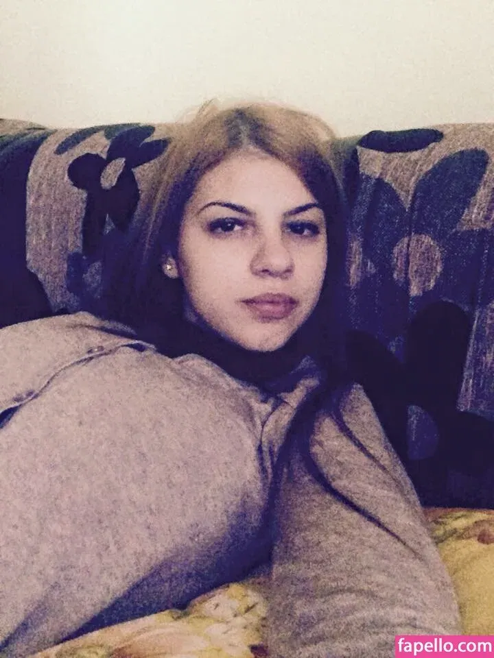 Roberta Ptru Onlyfans Photo Gallery 