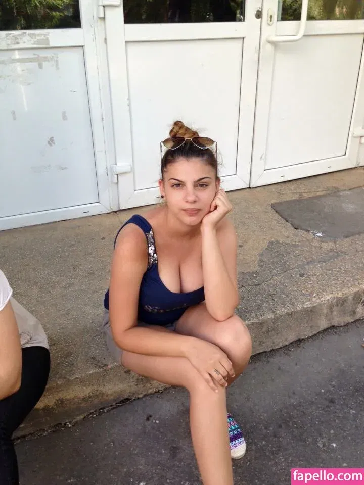 Roberta Ptru Onlyfans Photo Gallery 