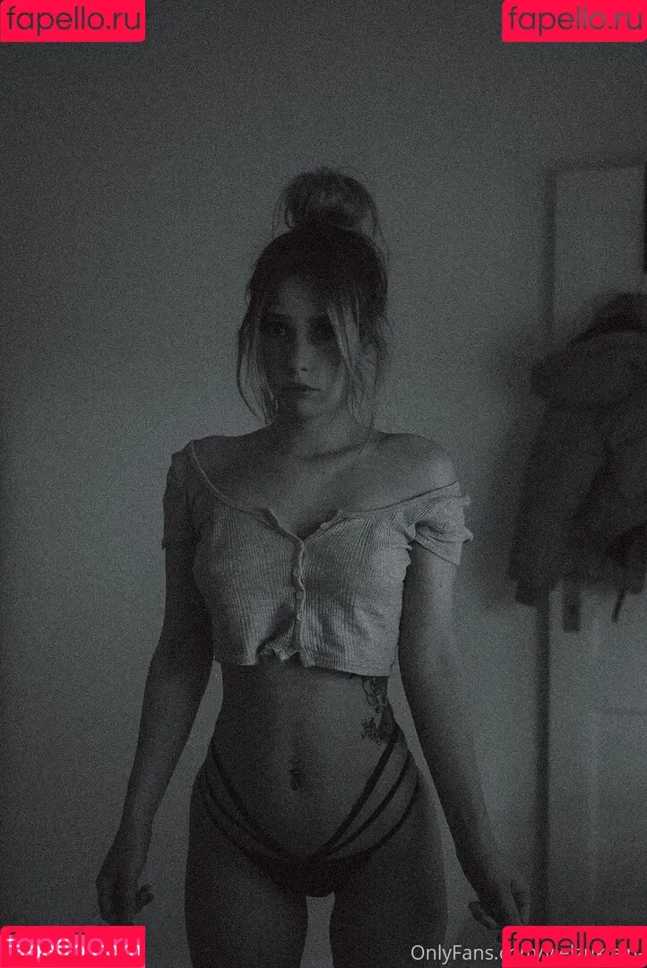 Vielzuklein_ Onlyfans Photo Gallery 
