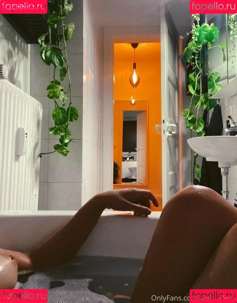 Vielzuklein_ Onlyfans Photo Gallery 