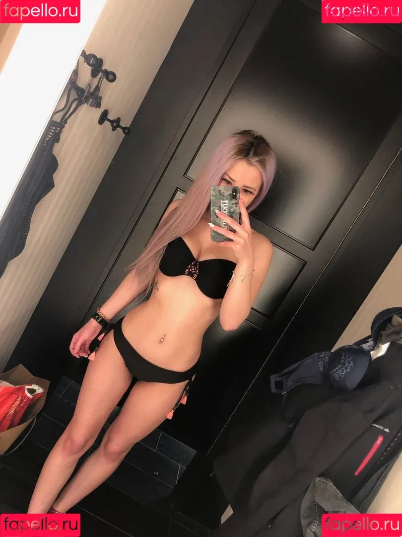 Vielzuklein_ Onlyfans Photo Gallery 